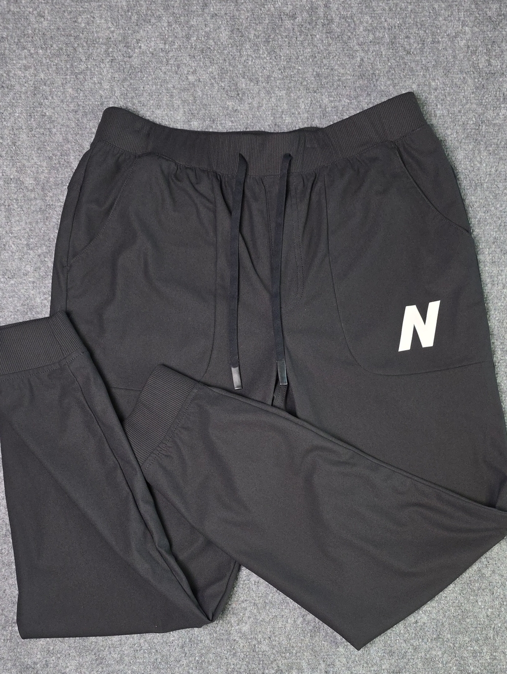VRST Mens Black Performance Joggers Athletic Pants Size Medium RN 104141